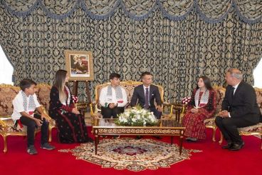 الأمير مولاي الحسن يستقبل أطفالا مقدسيين