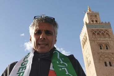 رشيد نكاز: الكتبية جزائرية والسيادة على الصحراء جزائرية-مغربية [افتتاحية]
