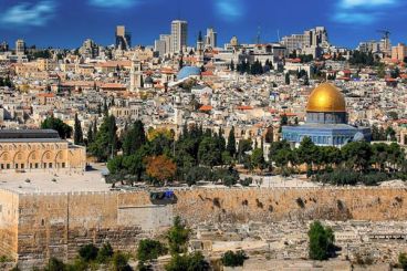 الرباط: توقيع اتفاقية شراكة لإطلاق حزمة جديدة من مشاريع الإعمار والترميم في القدس الشريف