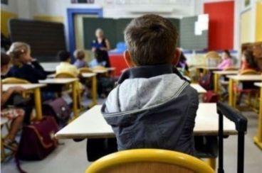 الدخول المدرسي: غضب واحتقان وسط آباء وأولياء التلاميذ بعد قرار اغلاق مدارس البيضاء